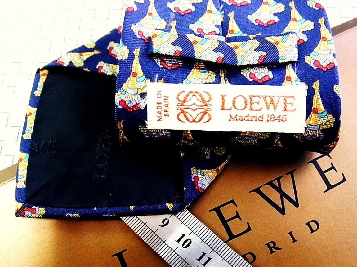 ♪33282C♪良品【装飾 柄】ロエベ【LOEWE】ネクタイ_画像2