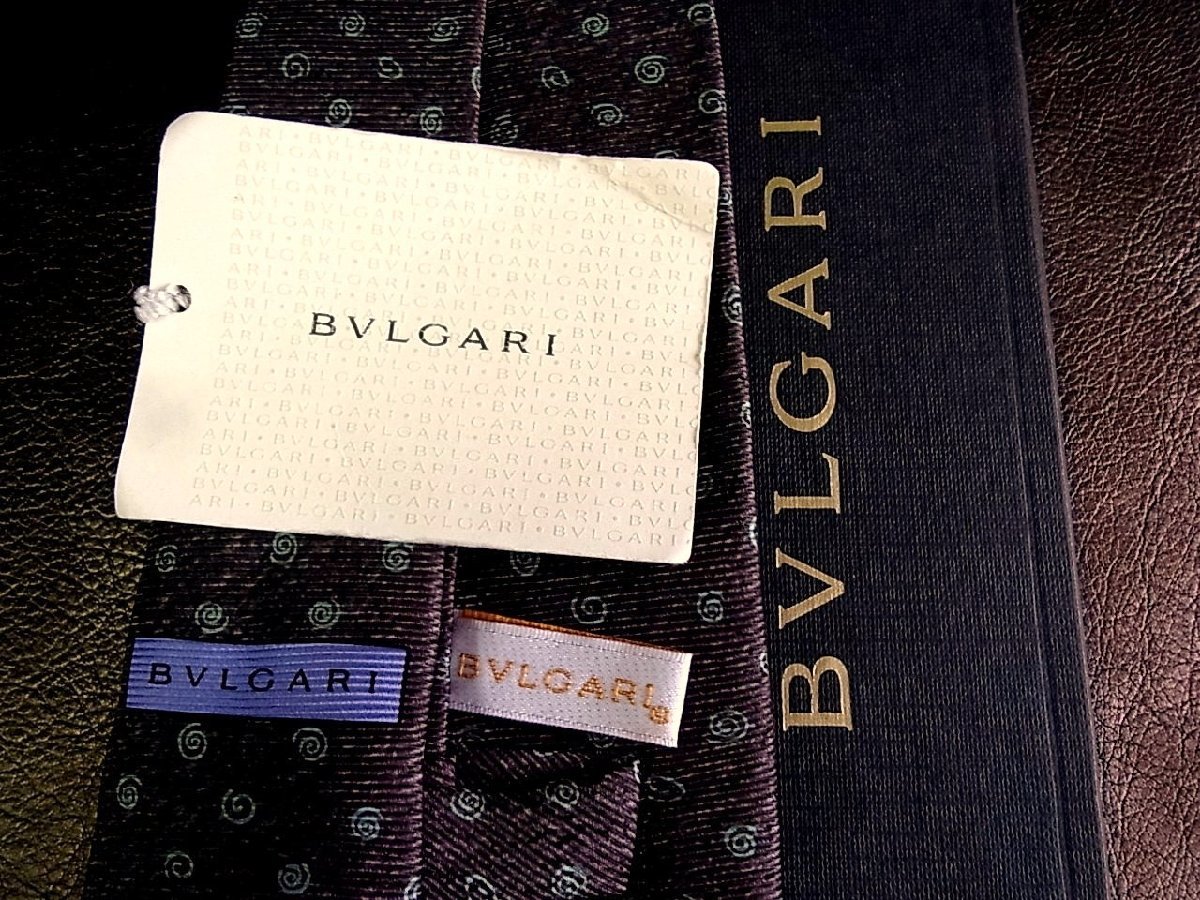 ♪vr0327♪良品♪【BVLGARI】ブルガリ【渦 渦巻き 柄】「最高級セッテピエゲ」ネクタイ_画像3