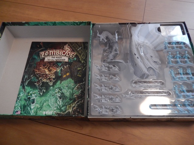 美品&未使用 ゾンビサイド Zombicide 4種セット(ブラック 美品&未使用 ゾンビサイド Zombicide 4種セット(ブラック