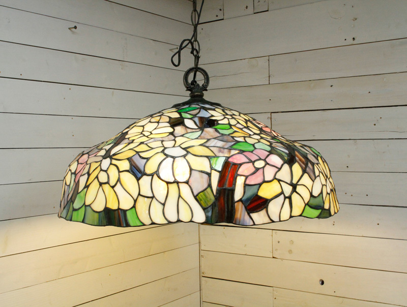 [ Tiffany lamp ]ya Magi wa/yamagiwa/ Vintage / stained glass / pendant light 