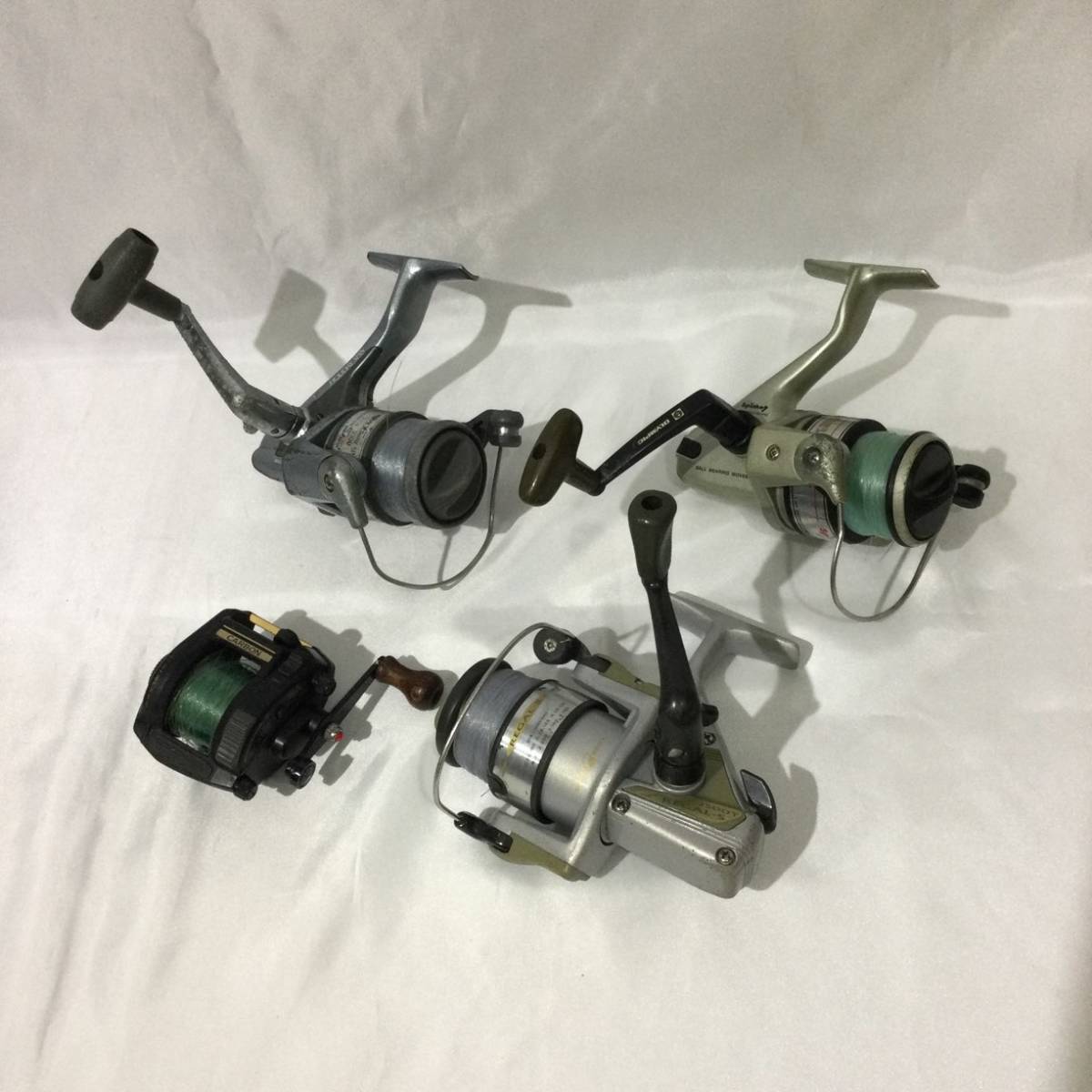 ★『DAIWA ダイワ SHIMANO シマノ OLYMPIC オリムピック』2500T REGAL-S JACKER SS-10 HOLIDAY SPIN 3000 KX800 リール 4点セット★　 A495_画像1