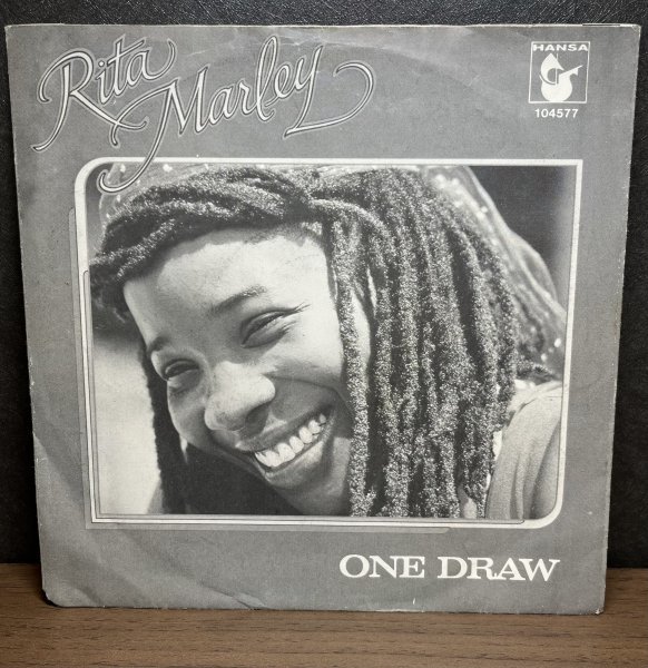 ★7インチ　Rita Marley - One Draw_画像2