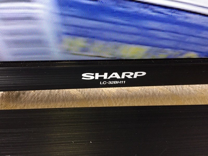 ◆送料無料　美品 SHARP アクオス 32型液晶テレビ LC-32BH11 在庫多数お買い得 【C1003W3】_画像3