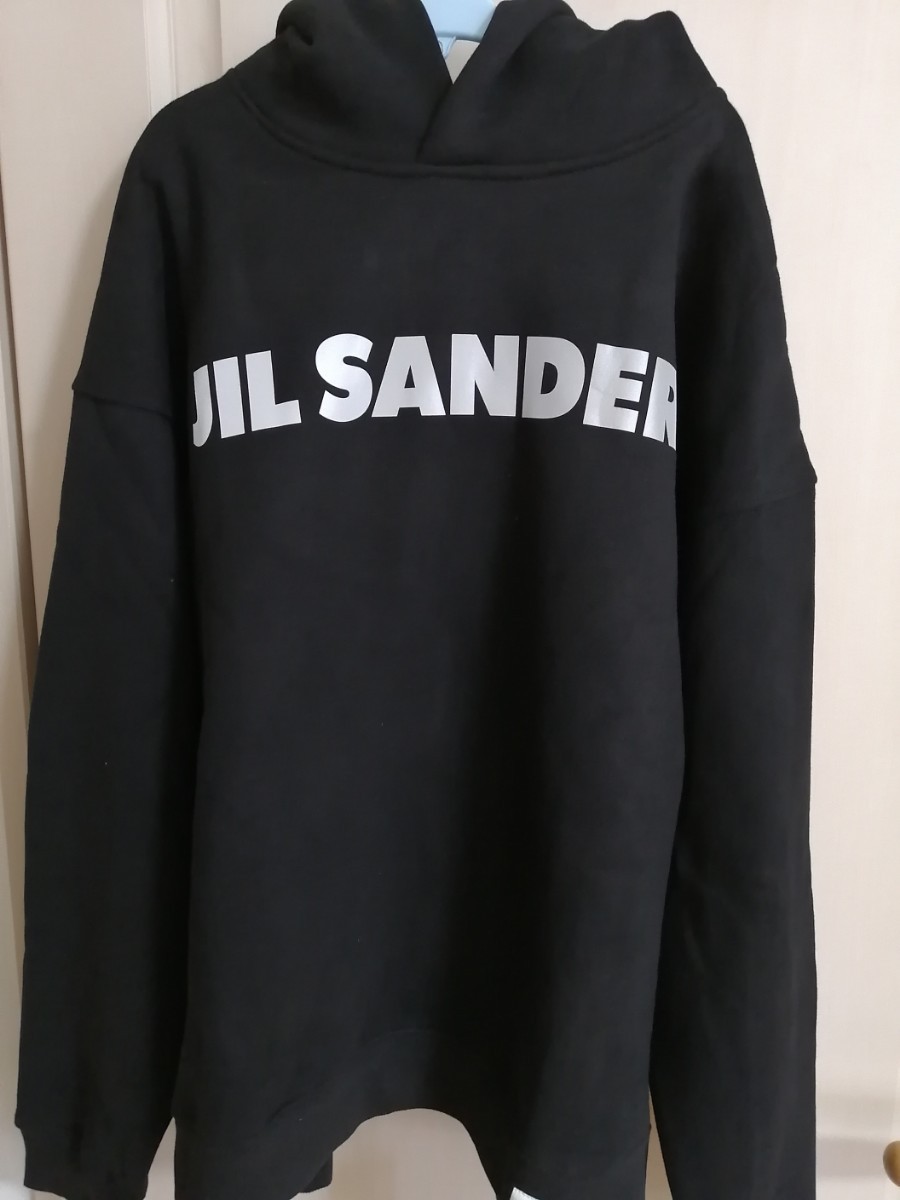 ☆☆新品未使用★JIL SANDER　ジルサンダー　フロントロゴ　リフレクターロゴ　パーカー　サイズM　ブラック　黒 　_画像1