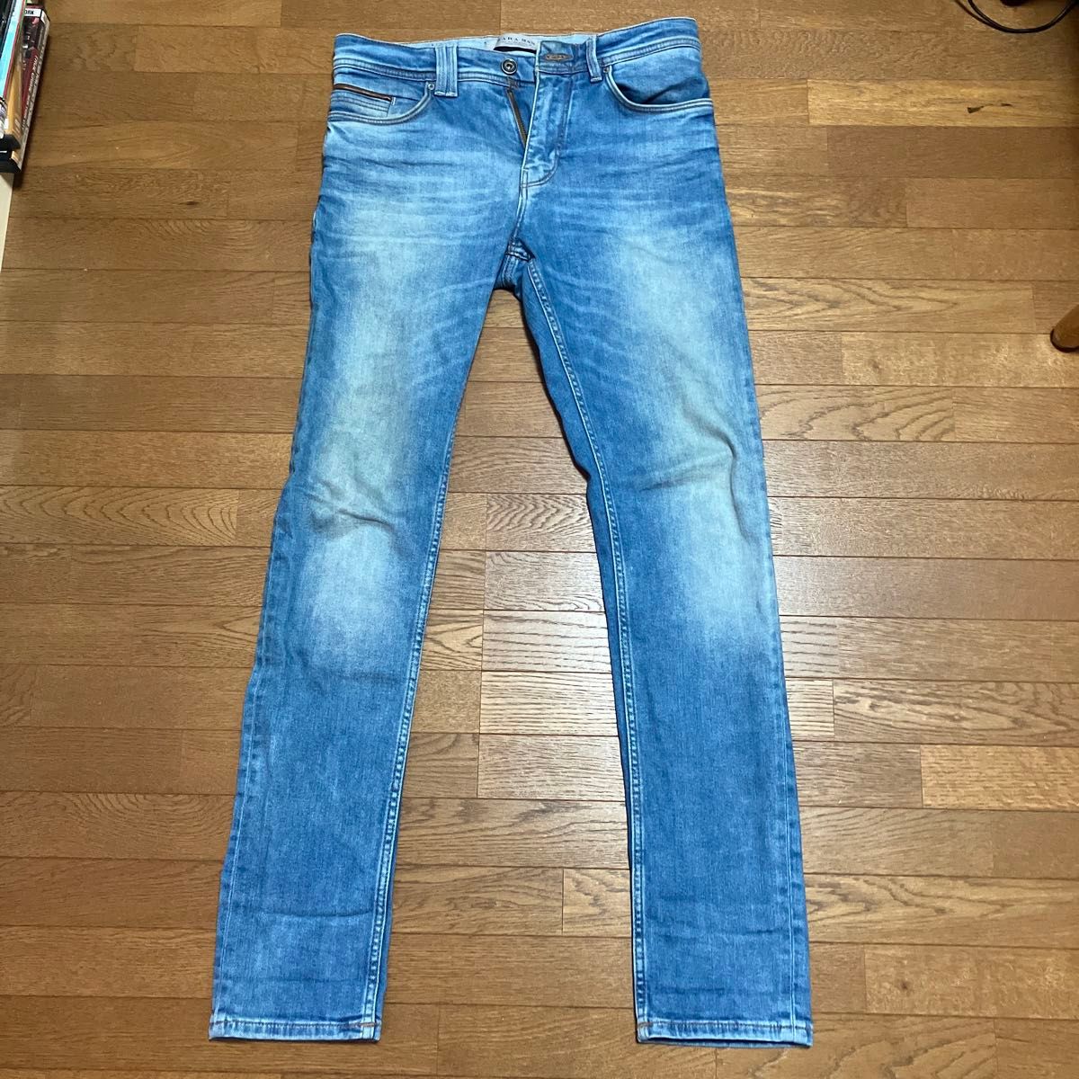 ZARA  ブルーデニム　30インチ