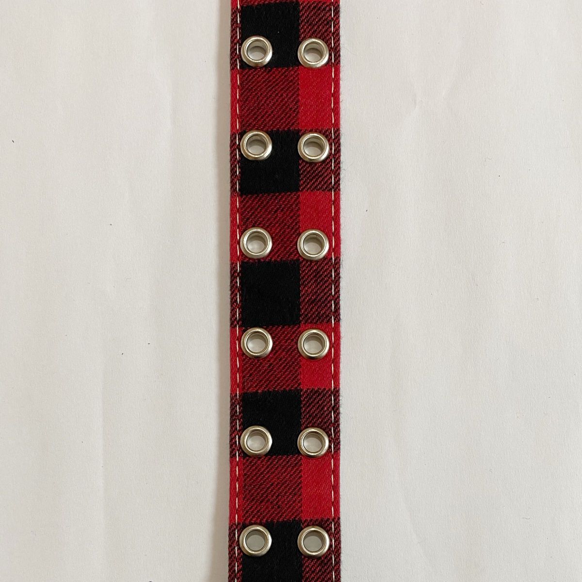 ブロックチェック　ベルト　赤×黒　フリーサイズ　タグ付き未使用品