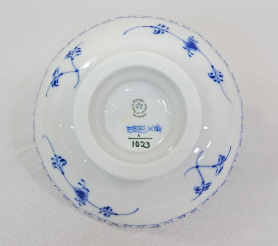 ROYAL COPENHAGEN ロイヤルコペンハーゲン ブルーフルーテッド ハーフレース コンポート 盛り皿 17.5cm×5.5cm_画像5