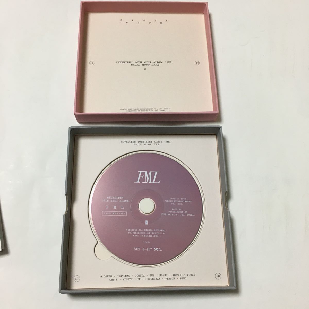 送料込み　SEVENTEEN　セブチ　CD　10TH MINI ALBUM　☆FML☆　6曲　Version B　Faded Mono Life　韓国盤　K-POP_画像5