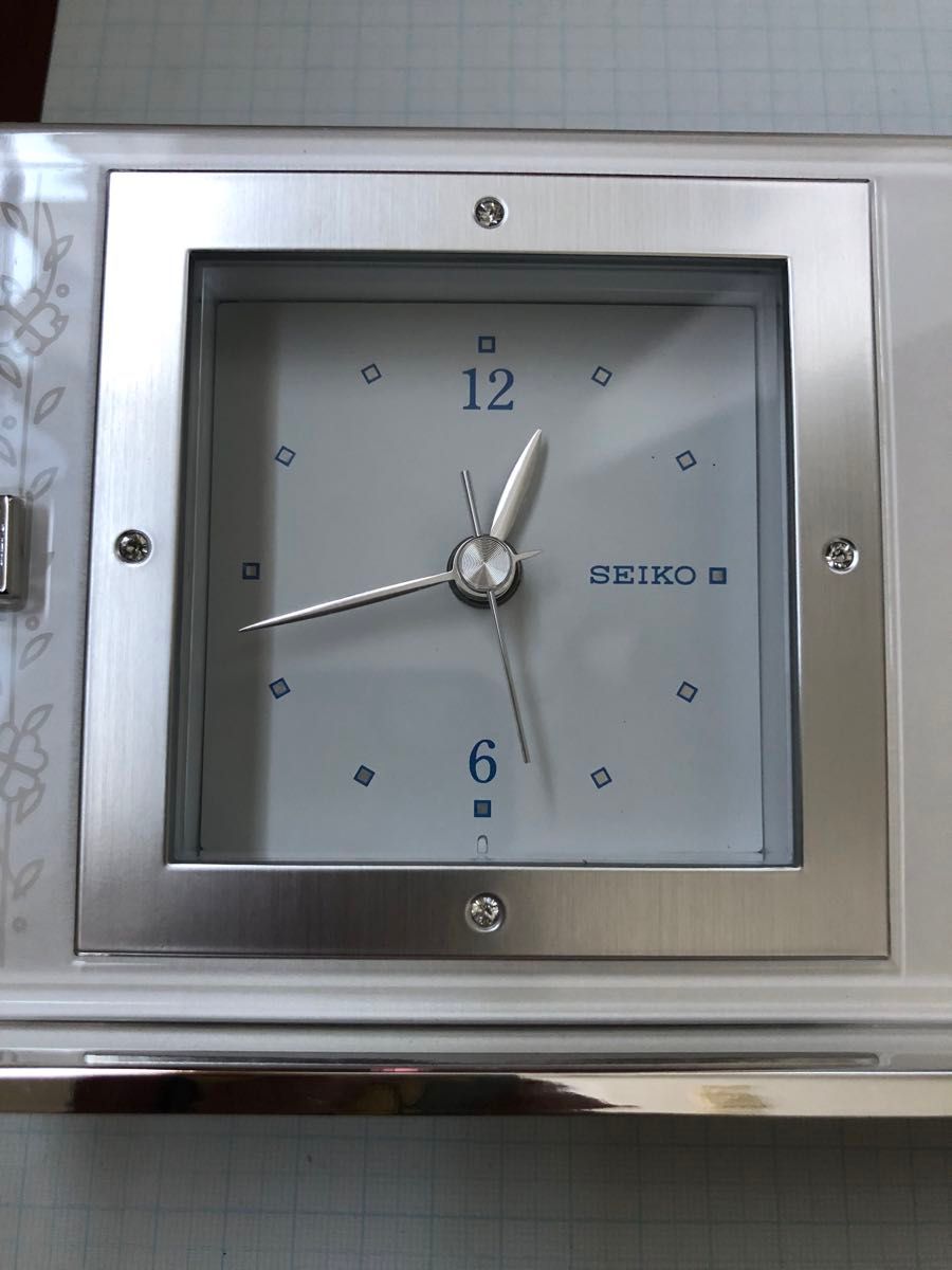 セイコー　置き時計　未使用　未開封 時計 SEIKO フォトスタンド　写真立て　