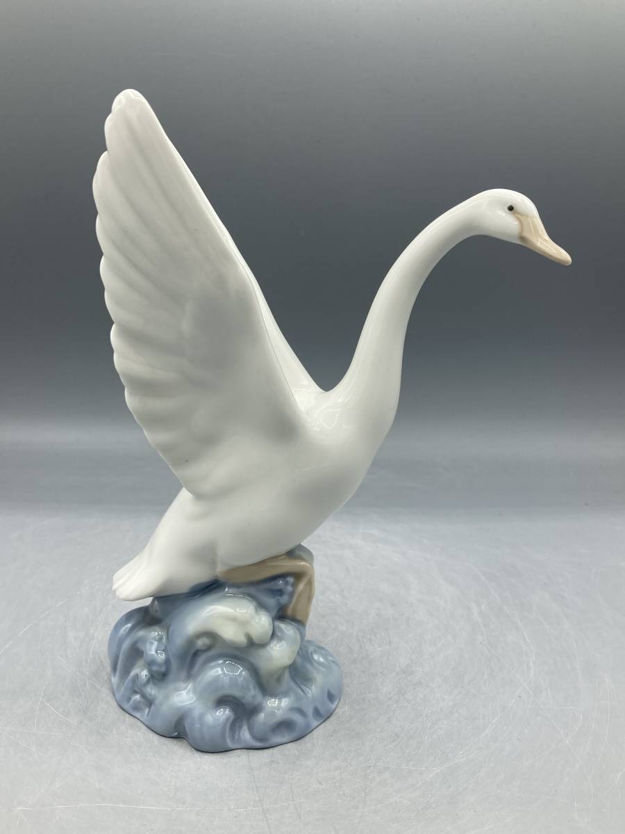 リヤドロ ナオ 白鳥 フィギュリン スペイン製 陶器 置物 陶磁器 陶磁器人形_画像4