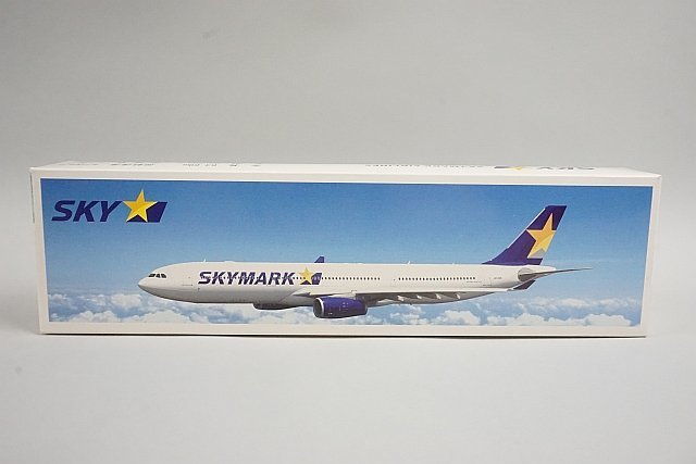 ★ EVER RISE エバーライズ 1/200 A330-300 SKYMARK スカイマーク JA330B スナップフィットモデル BC2002_画像1