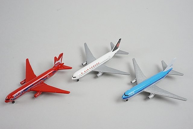 ★ マジョレット /カバヤ ワールドミニカーコレクション B757 KLM オランダ航空 / B767 AIR CANADA カナダ など4点セットの画像3