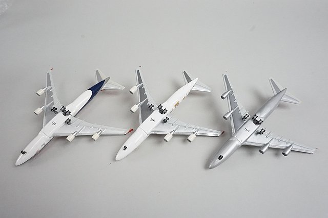 ★ herpa ヘルパ 1/500 B747-400 NORTHWEST ノースウエスト N672US / nwa N661US / N670US ワールドプレーン 3点セット_画像3