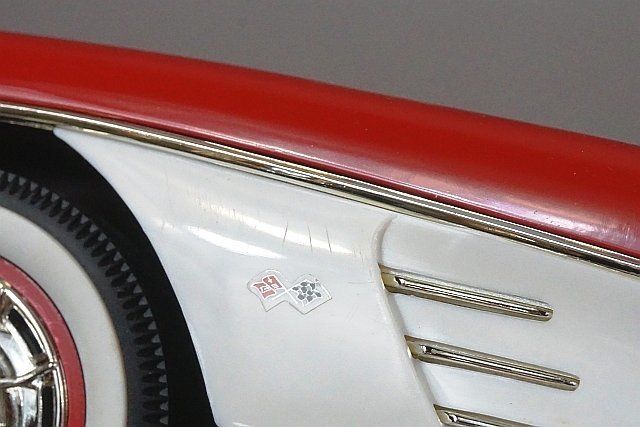 SOLIDO ソリド 1/12 Chevrolet シボレー Corvette コルベット 1958 レッド / ホワイト 1201_画像6