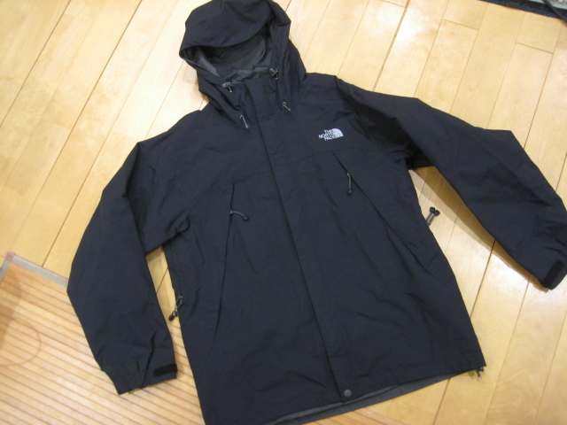 美品　ザ・ノース・フェイス スクープジャケット サイズL　NP15501 ブラック　黒　スノボー　ナイロンジャケット THE NORTH FACE_画像1