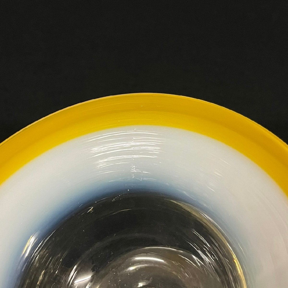 氷グラス 2色 黄縁 乳白 1脚 アイスカップ 氷カップ 氷コップ ガラス 当時物 時代物 昭和レトロ　120604w/T13（60）_画像7
