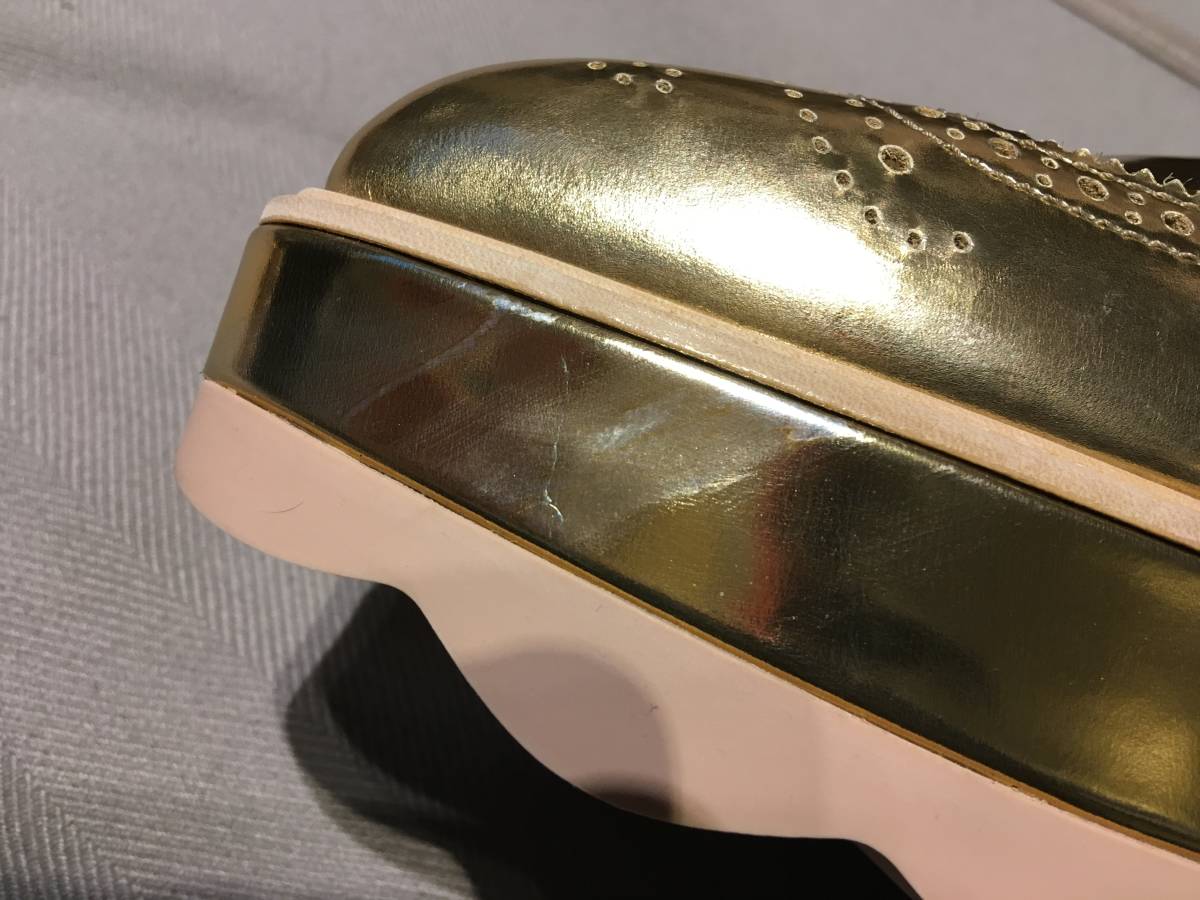 新品 本物 PRADA プラダ ウイングチップ 厚底 レザー シューズ 40 ゴールド ピンク ベージュ イタリア製 ドレスシューズ_画像9