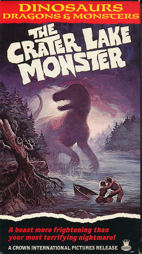 [THE CRATER LAKE MONSTER(.. огонь гора озеро *.... огромный живое существо. ..)] американский версия VHS