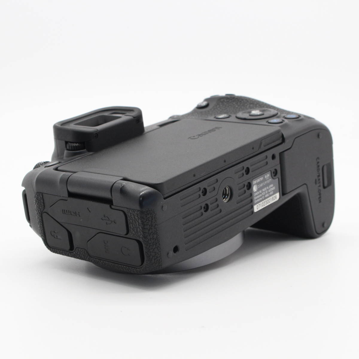 33252円 ☆極上品☆13000以下☆Canon EOS RP ボディ ミラーレス 33252円 ☆極上品☆13000以下☆Canon EOS RP ボディ ミラーレス