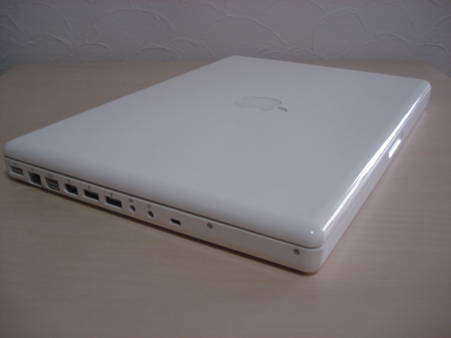 [送料無料 即決] Apple MacBook 13inch Early 2009 A1181 SSD 120GB USED + Apple Cinema Display 20inch 難あり_画像3