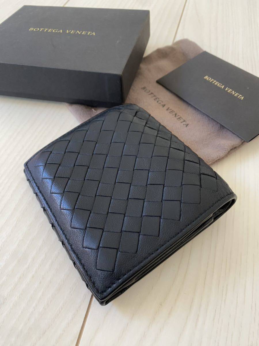 大人気！極美品！送料込み！BOTTEGA VENETA ボッテガヴェネタ イントレ チャート コンパクトウォレット　ミニ財布　フラップウォレット_画像1