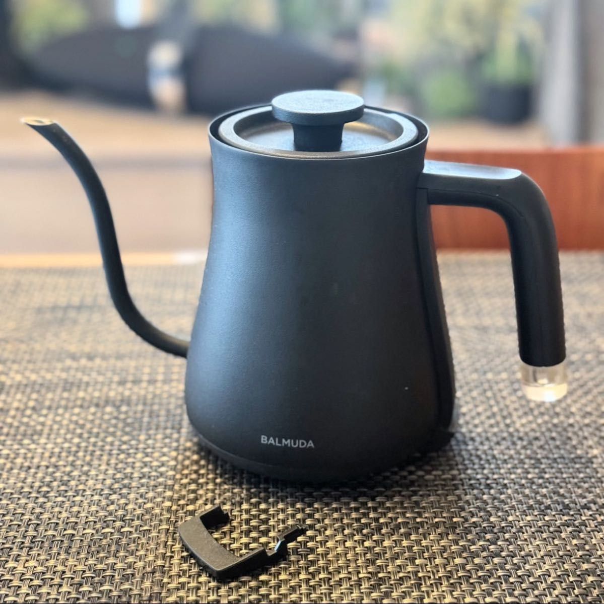 ジャンク品】BALMUDA The Pot バルミューダ 電気ケトル ブラック ジャンク品】BALMUDA The Pot バルミューダ 電気ケトル ブラック