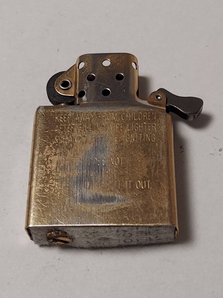 Zippo　ラウンドコーナー　4バレル　1941レプリカ　2006年製　ブラス製　コイン貼り　ケース入り　ビンテージ　ジッポ_画像10