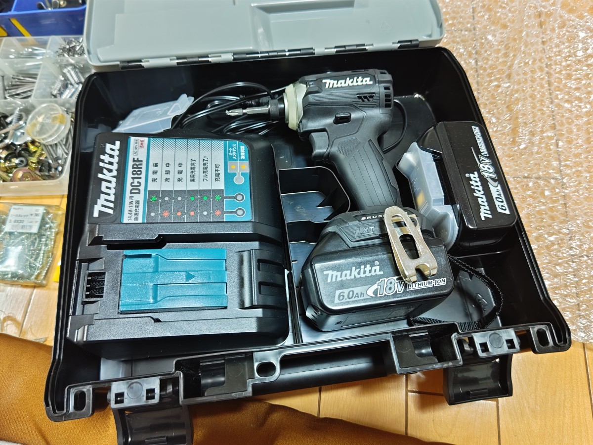  construction indoor .1 times use Makita impact driver 18V 6.0Ah TD171DRGX B charger battery 2 piece case power tool makita screw screw nail metal fittings 