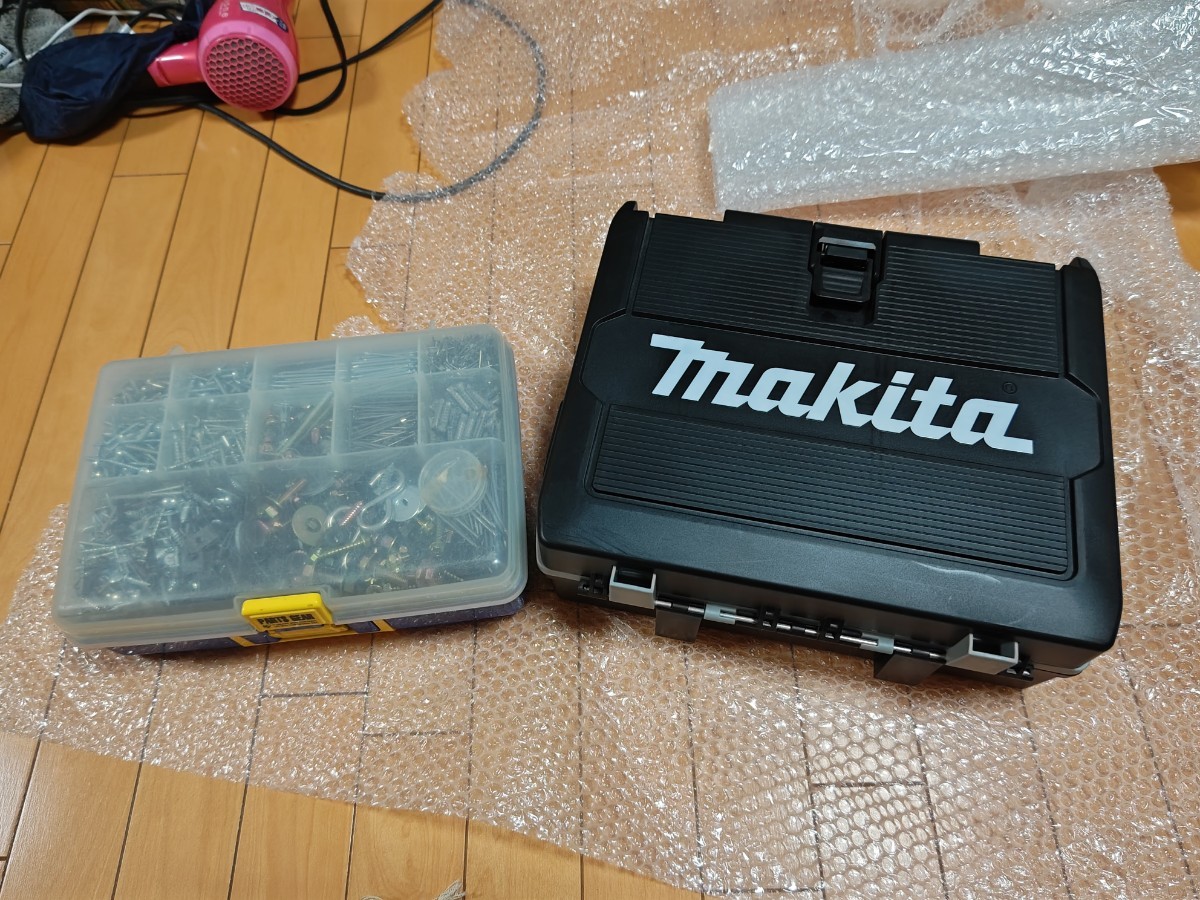  construction indoor .1 times use Makita impact driver 18V 6.0Ah TD171DRGX B charger battery 2 piece case power tool makita screw screw nail metal fittings 