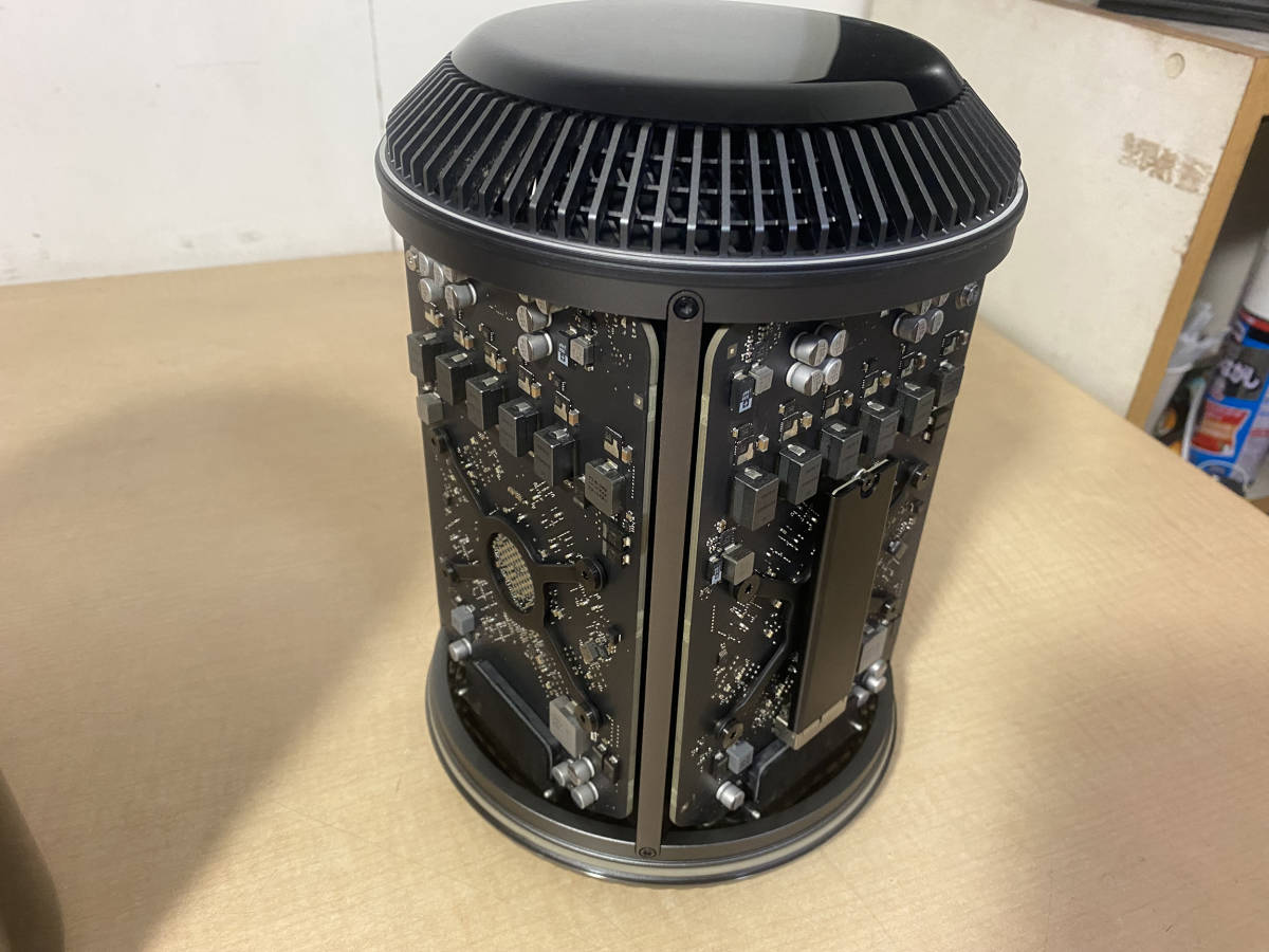 【38】Apple Mac Pro Late 2013 Xeon E5-1650 v2 3.5GHz/64GB/SSD256GB/macOS Monterey_画像5