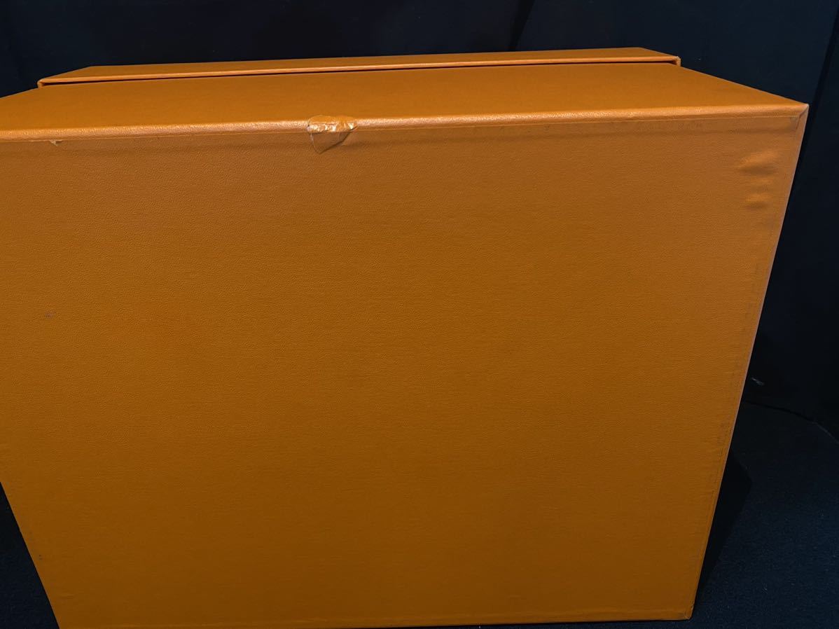 (マ31) HERMES エルメス 空箱 BOX ボックス ケース 空き箱 保存箱 バッグ 鞄 オレンジ 大型 オレンジBOX バーキン ケリー インテリア _画像5