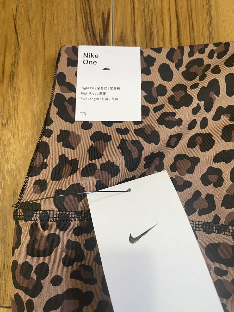 新品 NIKE ナイキ レギンス スパッツ レオパード レディース L ヒョウ柄