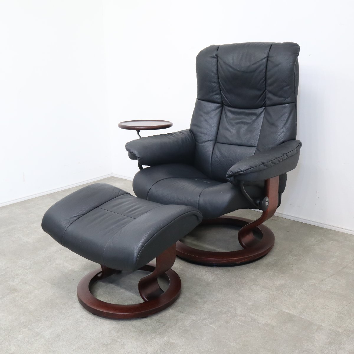 セール価格4/19迄◆北欧 Ekornes エコーネス Mayfair メイフェア 黒本革 レザー ストレスレスチェア オットマンセット ハイバック【12C2312
