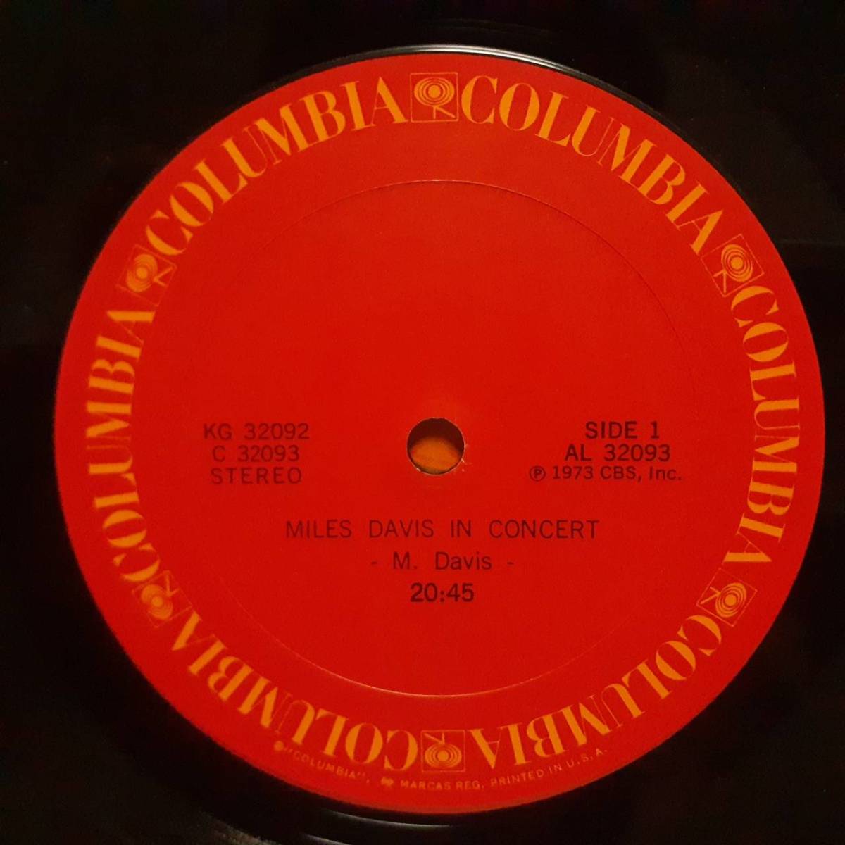 米COLUMBIAオリジ2LP マト4面1A！Miles Davis / In Concert Recorded Live At Philharmonic Hall, New York 1973年 KG 32092 On The Cornerの画像2