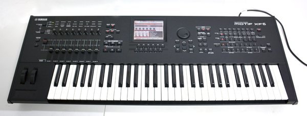 ★美品！YAMAHA ヤマハ MOTIF XF6 シンセサイザー 61鍵盤★_画像2