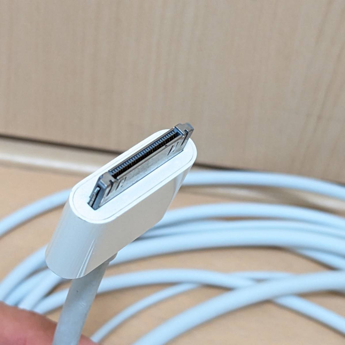 Apple アップル純正コンポジットAVケーブルMC748ZM/A Composite AV