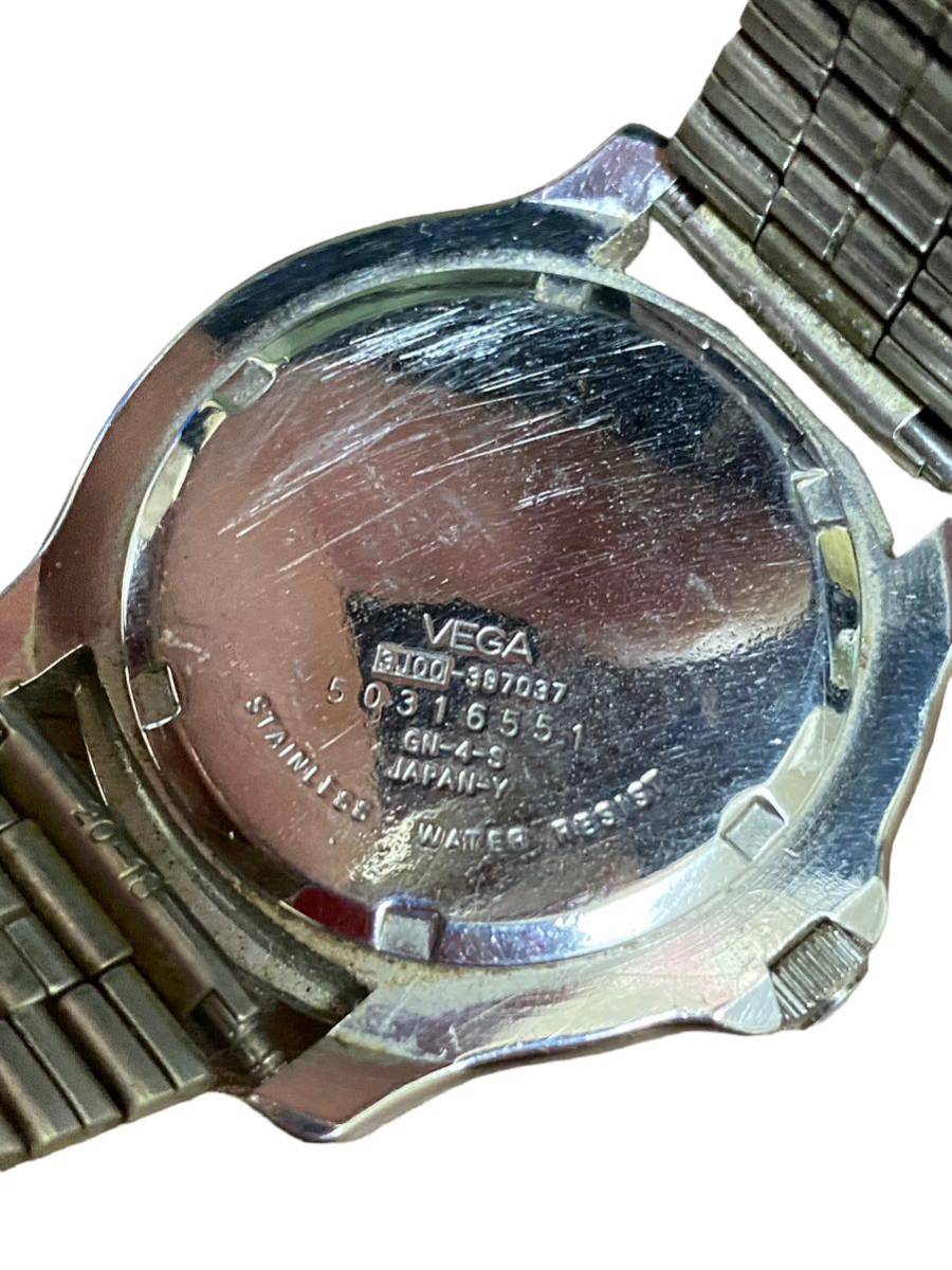 18353 シチズンcitizenベガVEGAクオーツ腕時計メンズ 3J00 クォーツ デイデイト 黒文字盤 ダイバー ダイバーズ ジャンク_画像5
