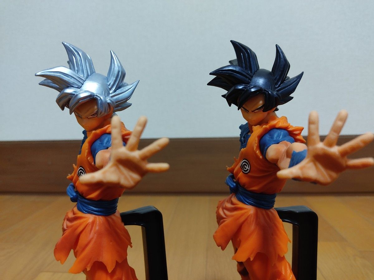 ドラゴンボールヒーローズ  フィギュア10th ANNIVERSARY FIGURE‐孫悟空（身勝手の極意、兆）2体セット