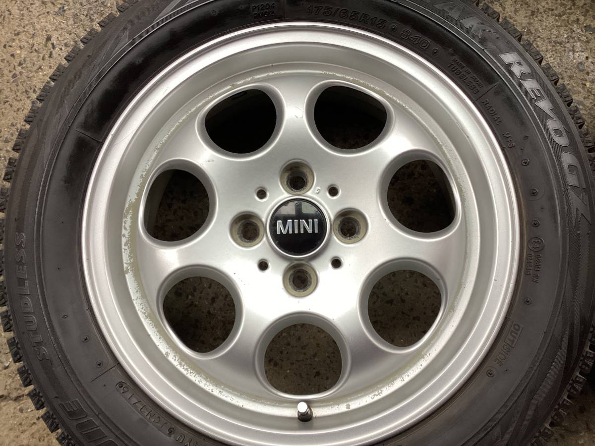 M6773 BMW MINI R50 R53 R56 純正 15インチアルミ＆175/65R15 ブリザック スタッドレスタイヤ4本セット☆彡_画像2