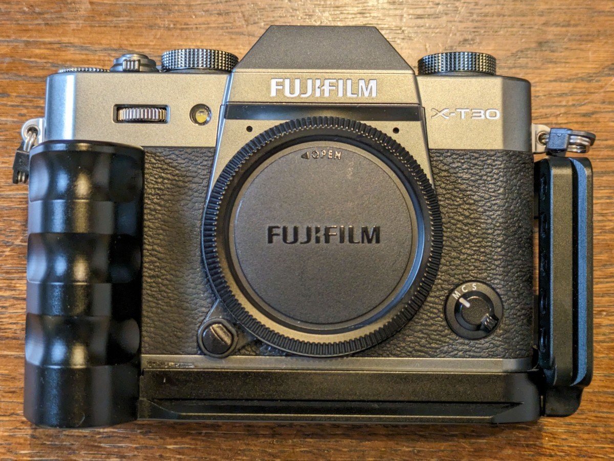 [おまけ付]FUJIFILM X-T30 チャコールシルバー ボディ 少々難あり_画像10