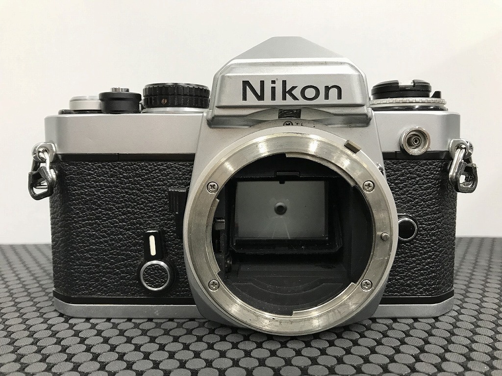 ニコン Nikon フィルムカメラ FE