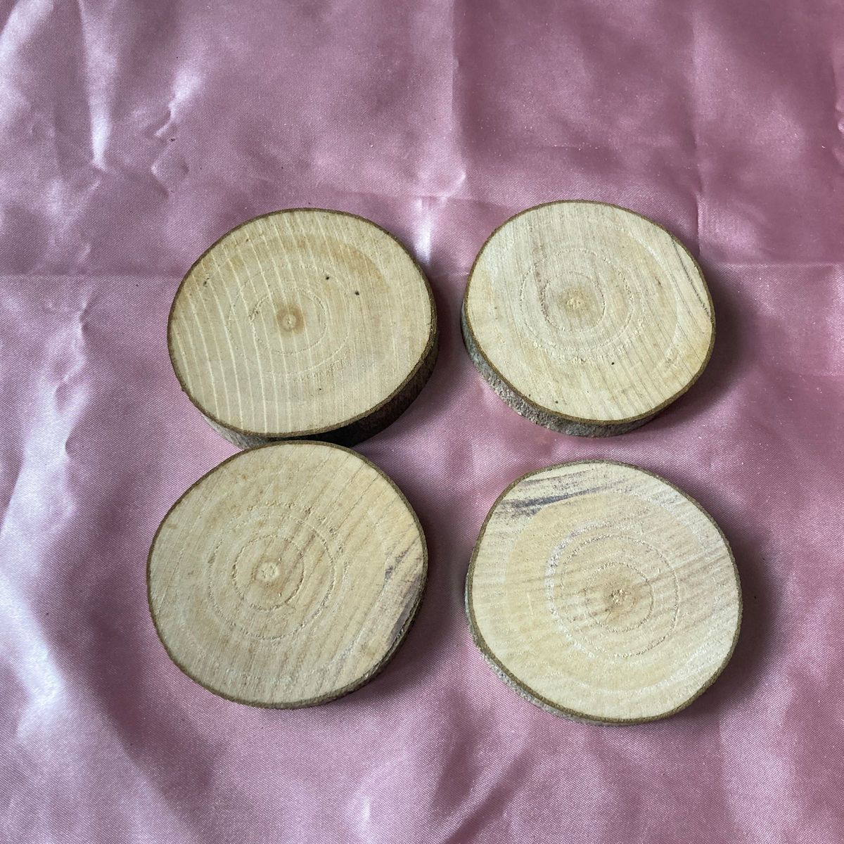 ②  DIY 木製品　輪切り　コースター　4枚
