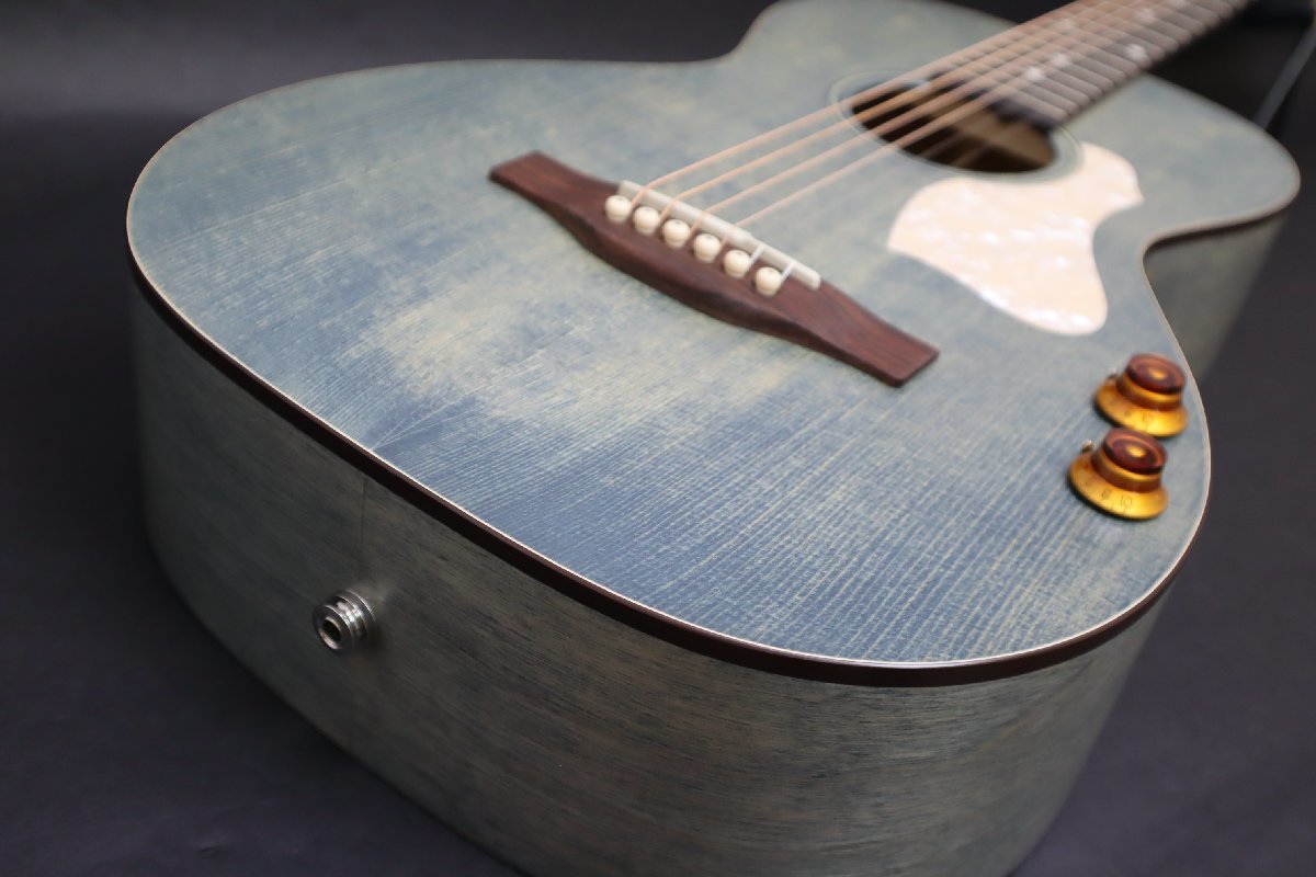 写真の現品販売！Art & Lutherie ROADHOUSE Denim Blue Q-Discrete_画像5