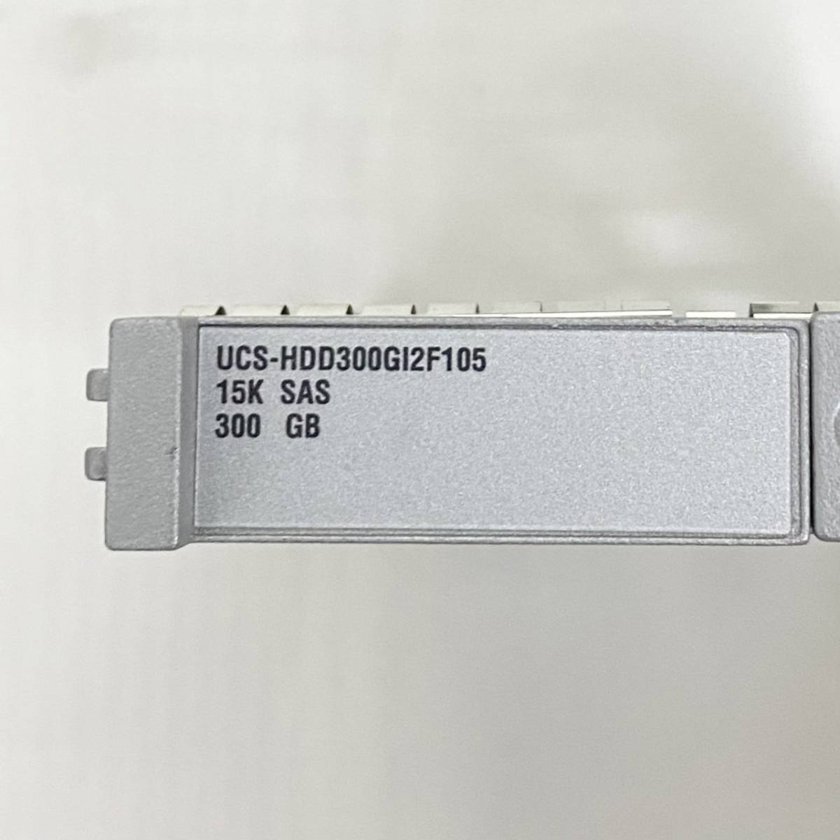 ☆3本セット！CISCO UCS-HDD300GI2F105 300Gb 15k SAS SFFホットスワップHDDマウンター！(CC0205)「60サイズ」☆_画像3