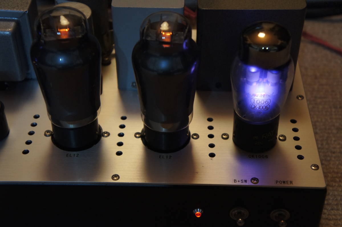     原文:★ドイツVALVO製 EL12pp 3結パワーアンプ 2台set★