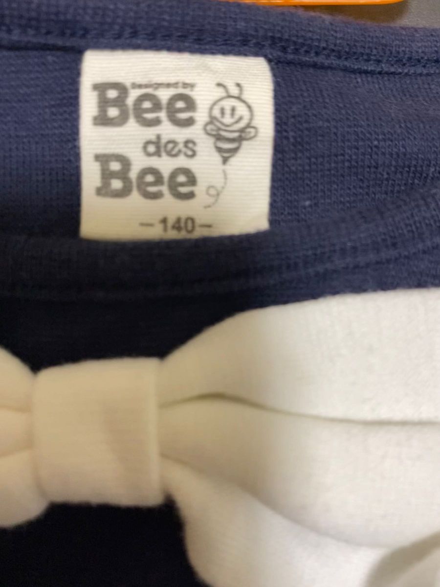 bee des bee セーラー襟カットソー　半袖シャツ　130 140  セーラー服　コスプレ　半袖カットソー