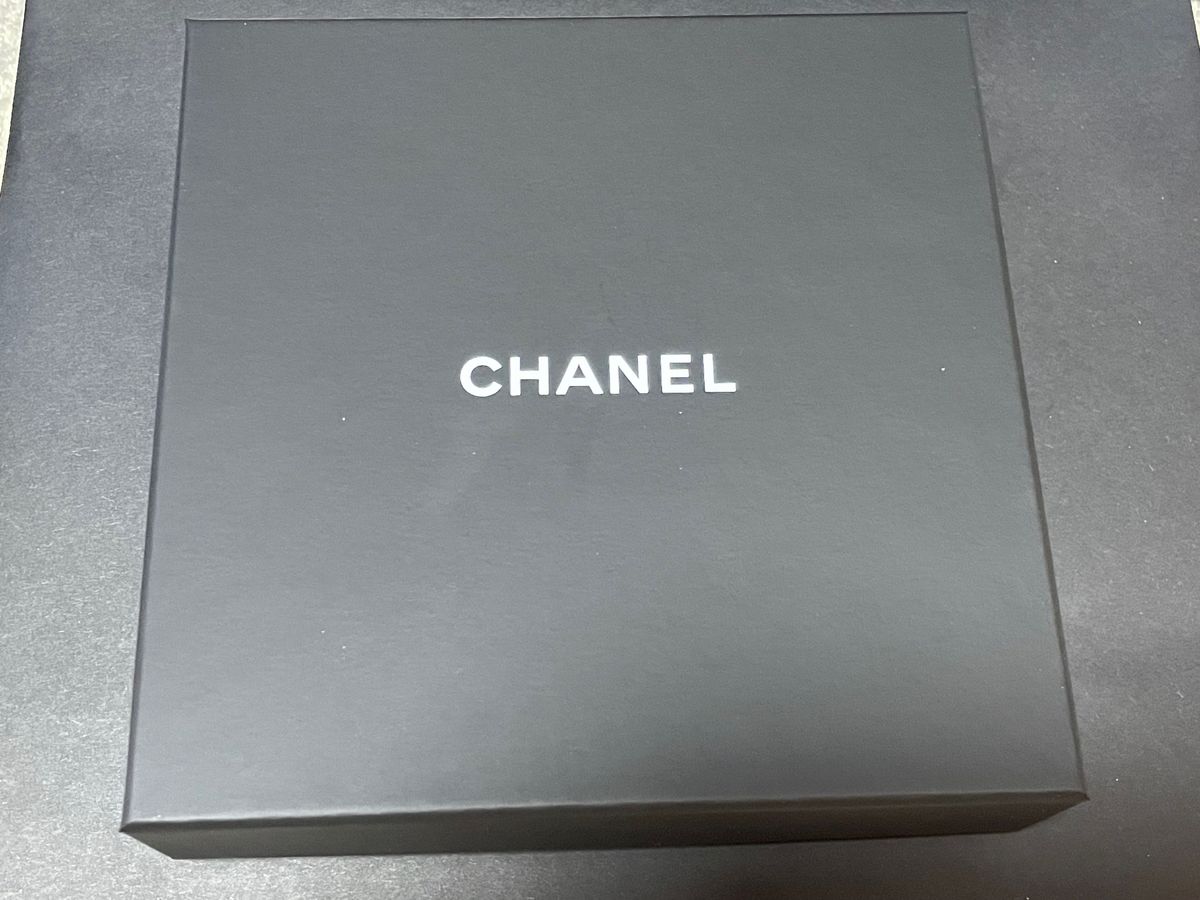 CHANEL シャネル ヘアアクセサリー カチューシャ ブラック 黒 CHANEL シャネル ヘアアクセサリー カチューシャ ブラック 黒