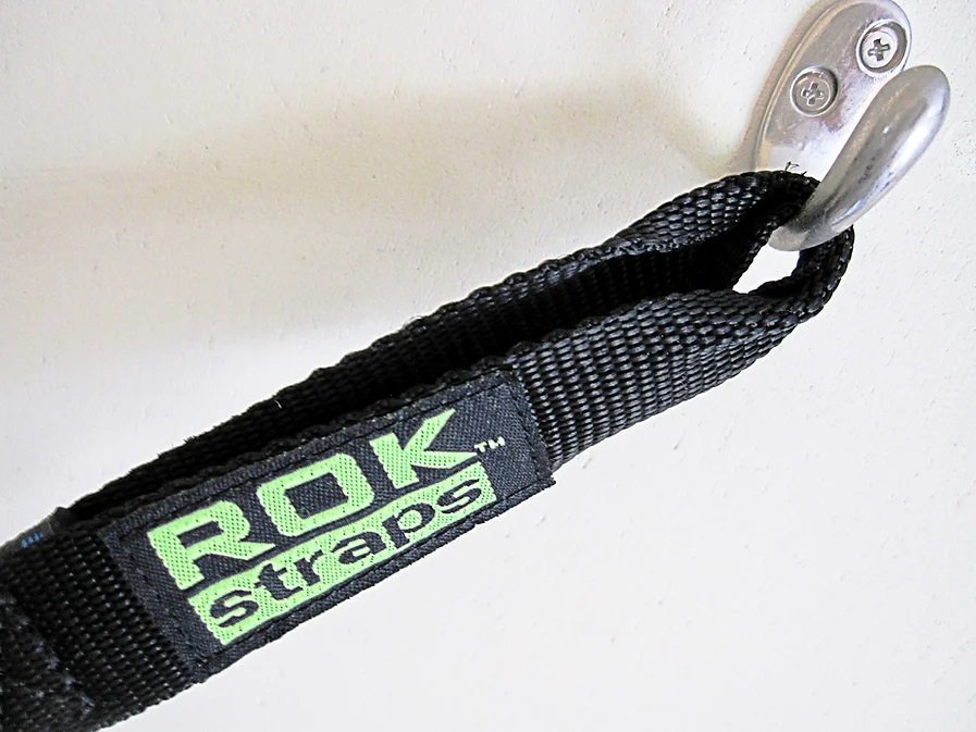 ROK straps ストレッチストラップ BPタイプ 2本セット / コヨーテ-タン_使用例：フックにかける