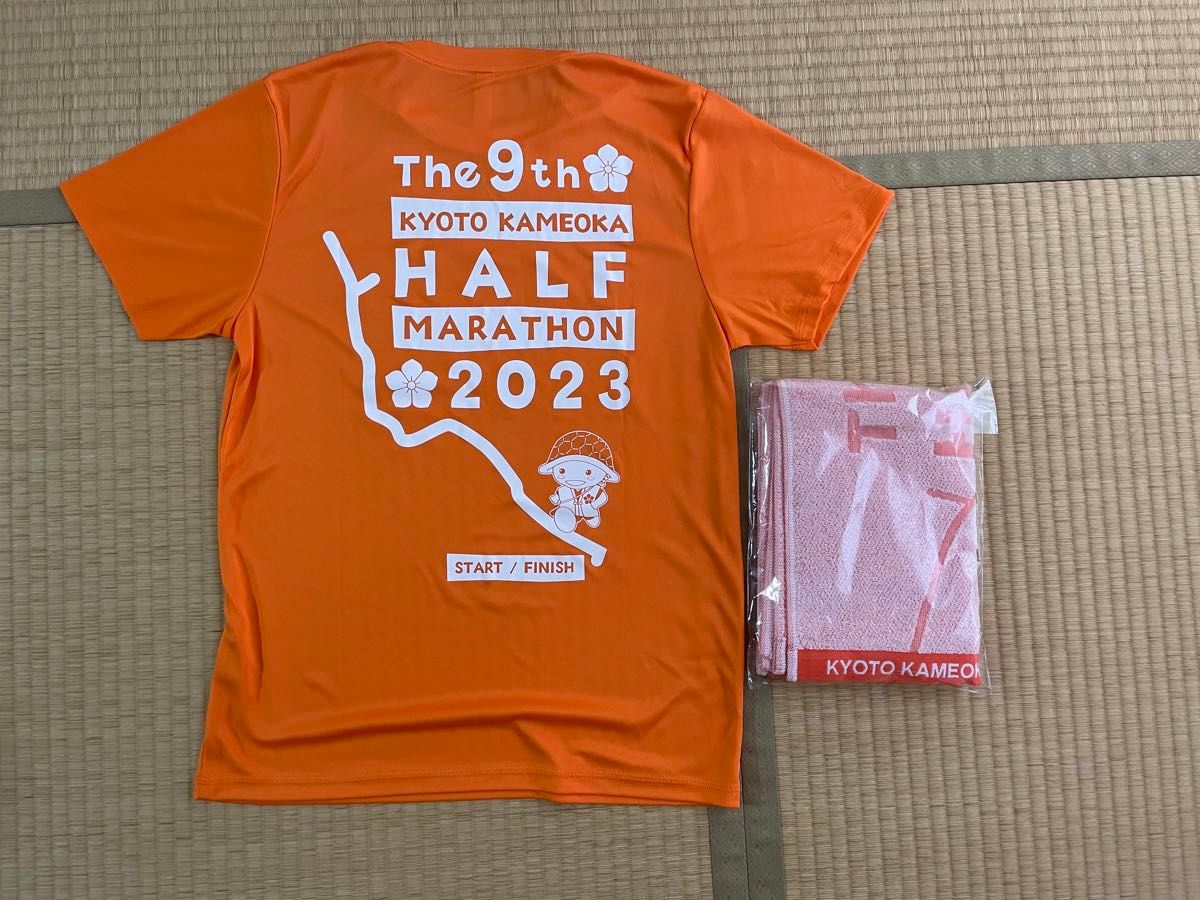 京都亀岡ハーフマラソン大会　参加賞のTシャツタオル