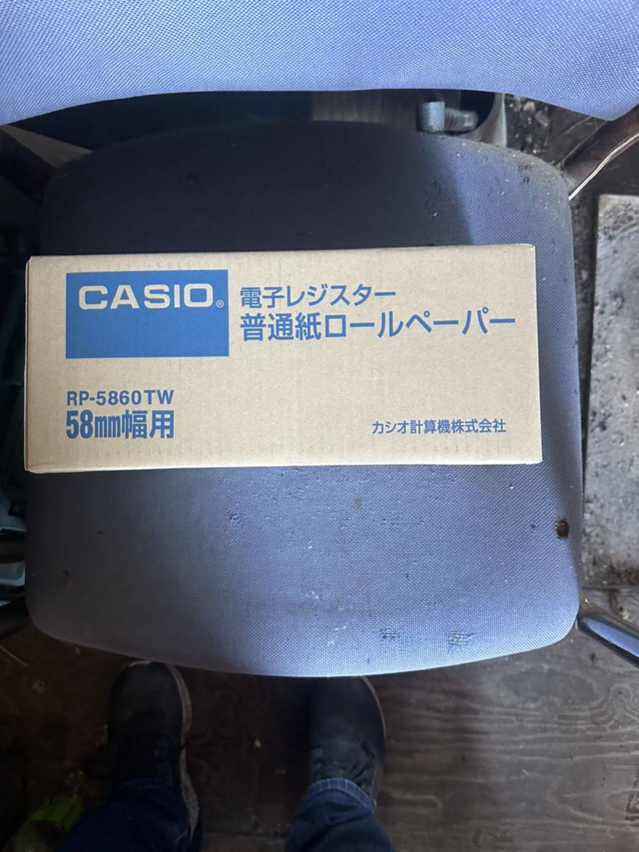 ★中古処分品★CASIO 電子レジスター　普通紙ロールペーパー16個 インクローラー３個★_画像1